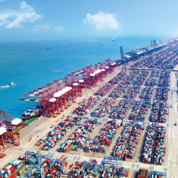 Understanding Drop Off and Live Unload in Freight Shipping